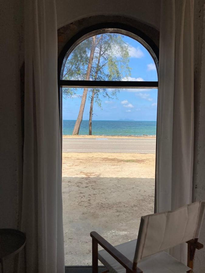 Tamu Beradu Seaview Private Villa 3 Bedroom Dungun Eksteriør bilde